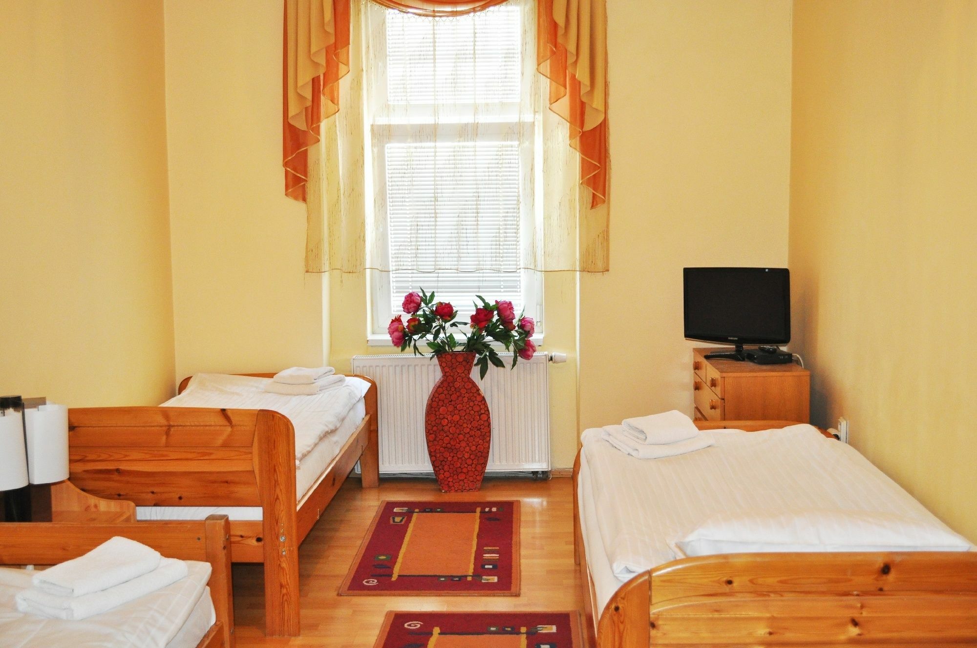 Pension Berg Prague Exterior photo